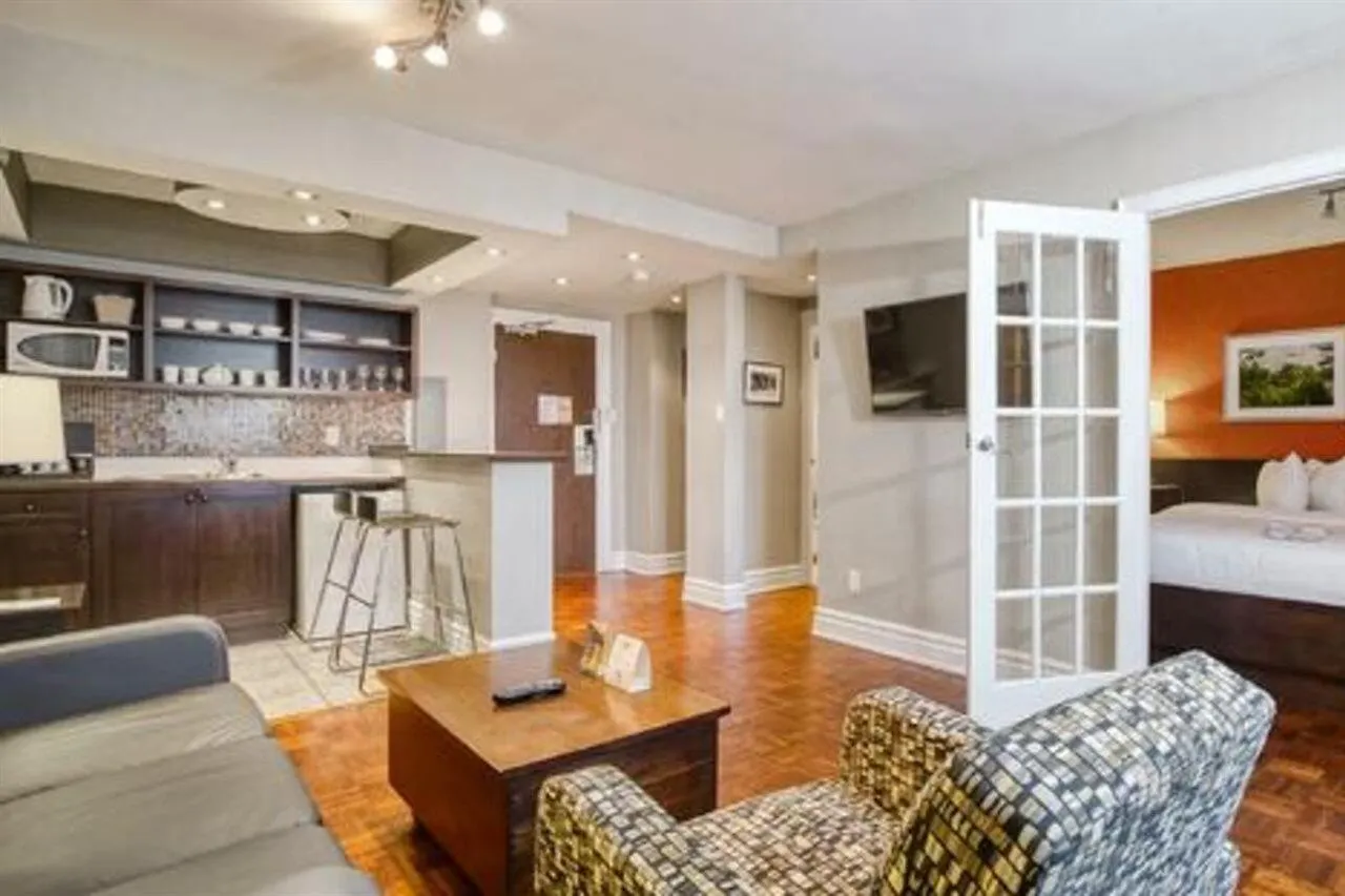 Town Inn Suites Hotel Toronto