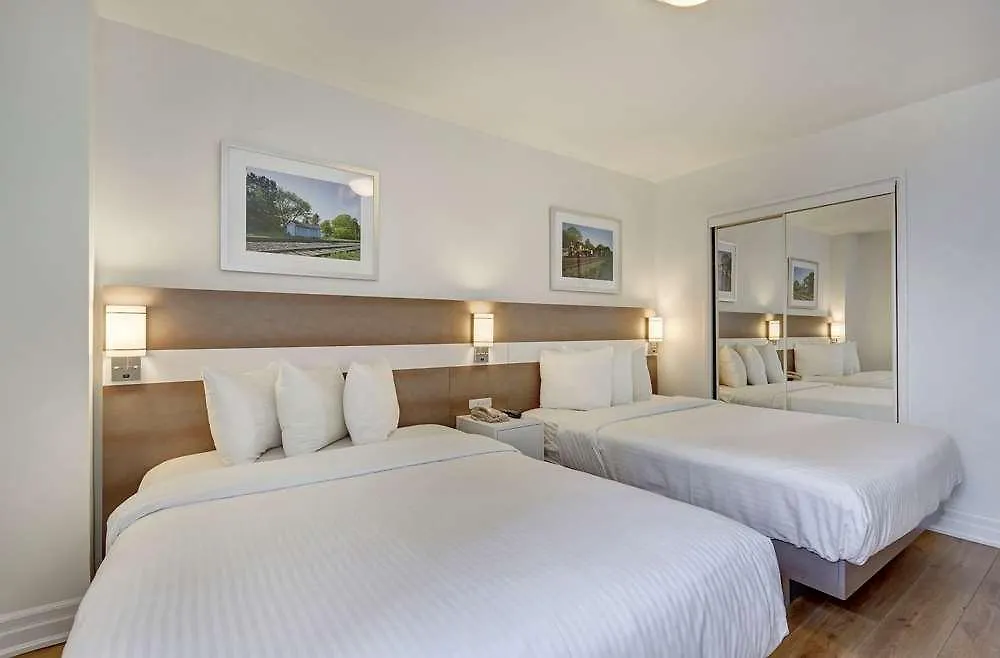 Town Inn Suites Hotel Toronto Canada