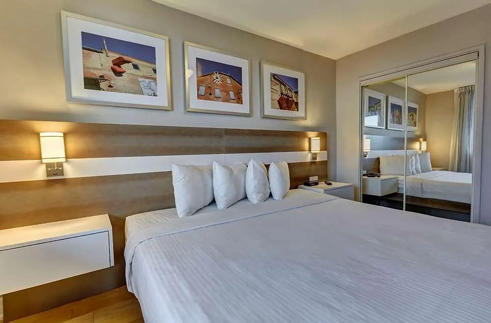 Town Inn Suites Hotel Toronto