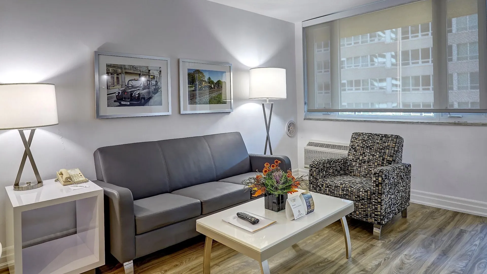 Town Inn Suites Hotel Toronto