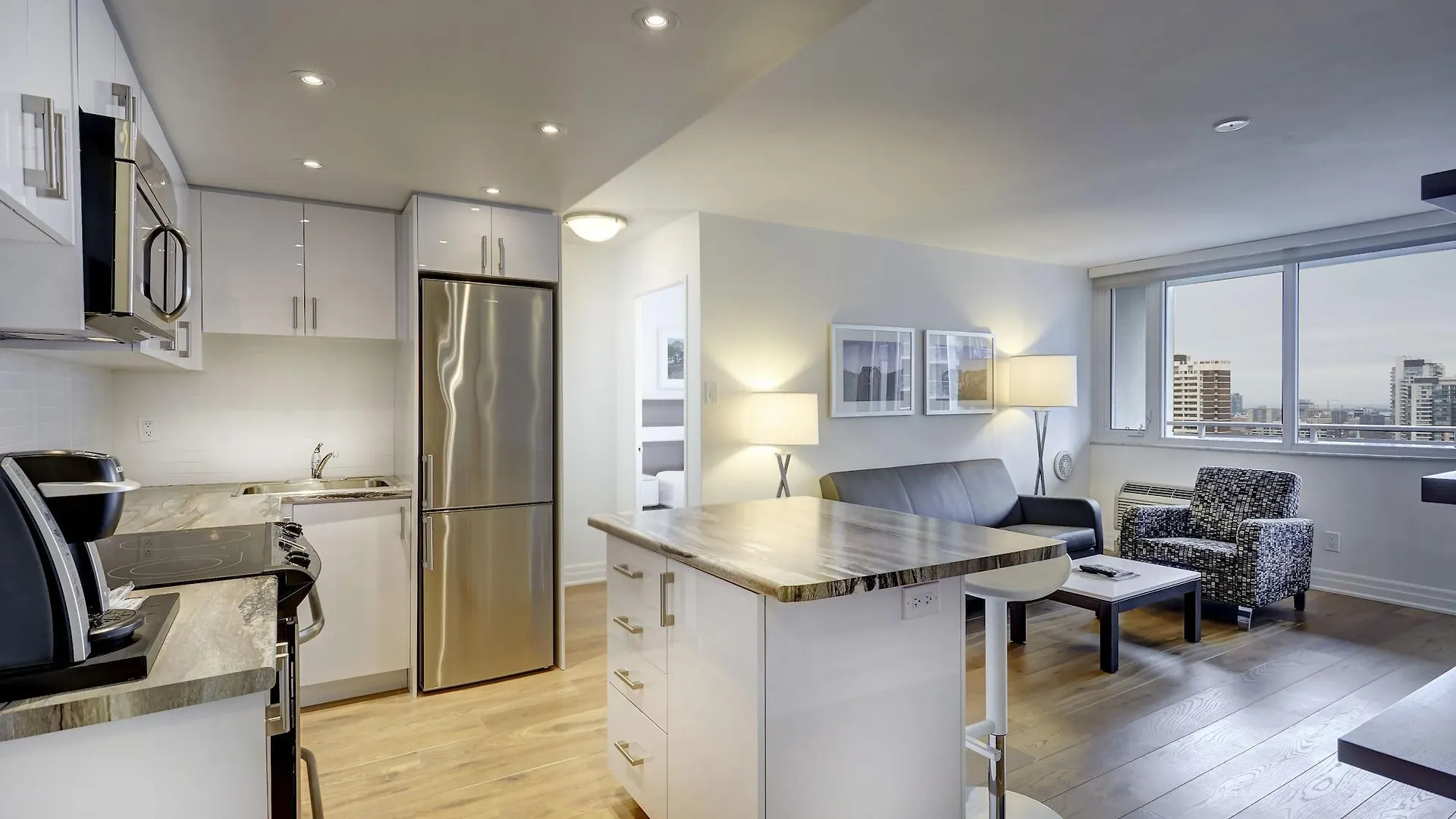 Town Inn Suites Hotel Toronto 3*,  Canada