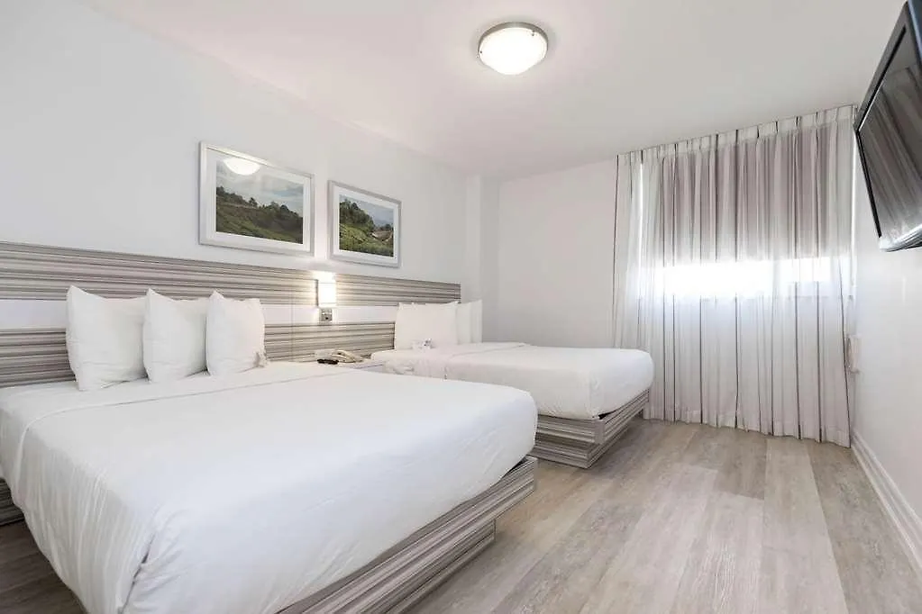 ***  Town Inn Suites Hotel Toronto Canada