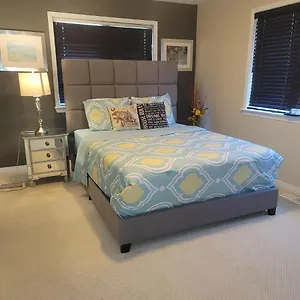 https://mannys-place.ottawa-hotel.net