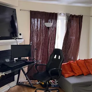 https://townhouse-club.ottawa-hotel.net