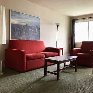 Beausejour Apartments/hotel 3* Дорваль