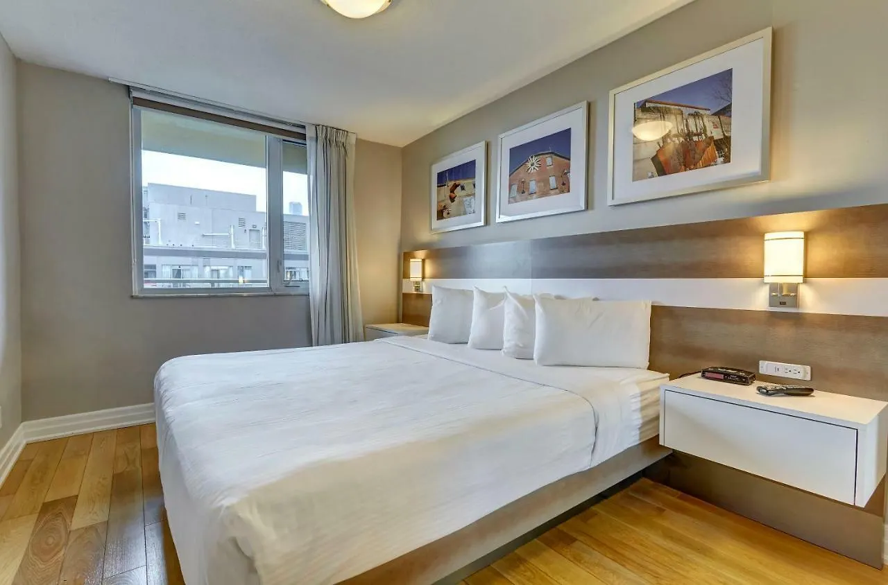 ***  Town Inn Suites Hotel Торонто Канада